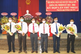 HĐND huyện Thoại Sơn khóa XII (nhiệm kỳ 2021-2026) tổ chức kỳ họp lần thứ nhất