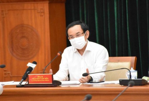 Bí thư Thành ủy TP HCM: Mở chiến dịch cao điểm truy vết, xét nghiệm tìm F0