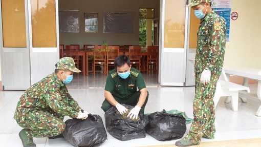 Ngăn chặn tội phạm ma túy vùng biên giới