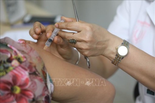 Quỹ vaccine phòng COVID-19 đã nhận được 7.812 tỷ đồng