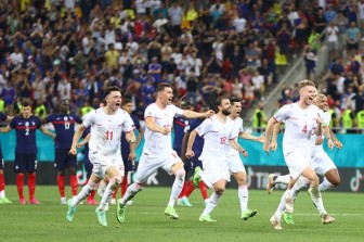 Tứ kết EURO 2020: Chỉ có bóng đá khát khao mới chiến thắng