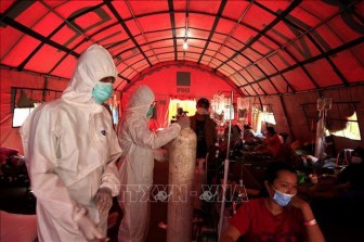 Indonesia yêu cầu tăng sản xuất oxy y tế