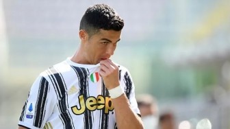 MU rao bán 3 ngôi sao, Ronaldo muốn gia hạn Juventus