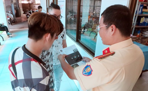 An Giang tạm dừng tiếp nhận hồ sơ đăng ký, sang tên, di chuyển phương tiện giao thông cơ giới đường bộ 4 địa phương