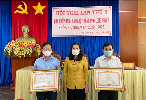 6 tháng đầu năm, tổng mức bán lẻ hàng hóa ở TP. Long Xuyên tăng 12%