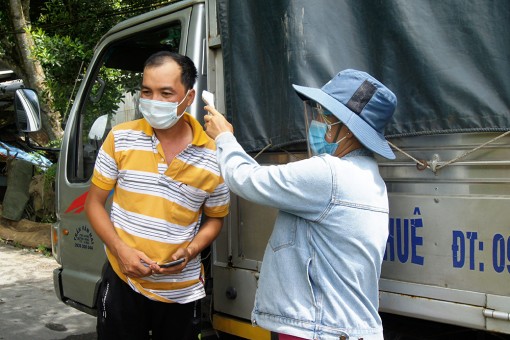 Thoại Sơn tăng cường thực hiện các biện pháp phòng, chống dịch COVID-19 tại địa bàn giáp ranh