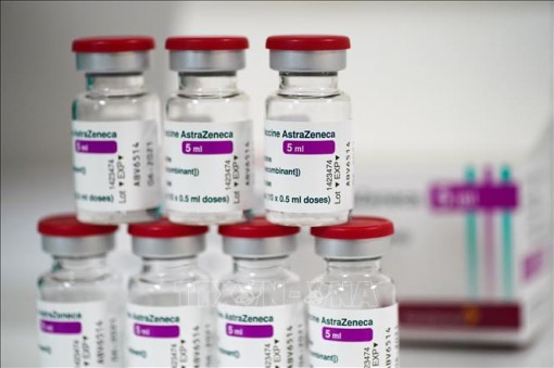 Thêm 580.000 liều vaccine phòng COVID-19 về đến TP Hồ Chí Minh