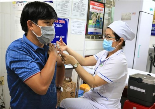 Sẽ có 16 nhóm đối tượng được tiêm chủng vaccine COVID-19