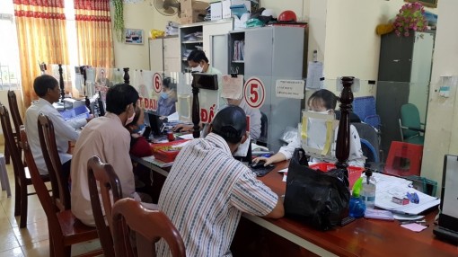 Châu Phú tạm dừng tiếp nhận và trả kết quả trực tiếp hồ sơ yêu cầu giải quyết thủ tục hành chính