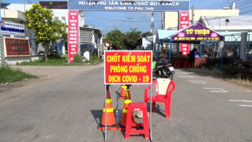 Ban Chỉ đạo phòng, chống dịch COVID-19 huyện Phú Tân thông báo tìm người liên quan ca dương tính về từ TP. Hồ Chí Minh