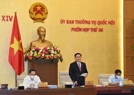 Khai mạc phiên họp cuối cùng của Ủy ban Thường vụ Quốc hội khóa XIV