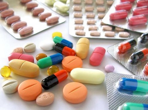 An Giang yêu cầu đảm bảo cung ứng, bình ổn giá thuốc phòng, chống dịch COVID-19