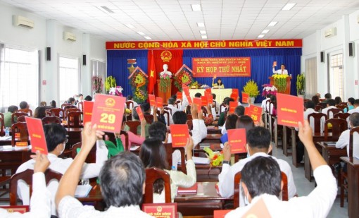 Tri Tôn khởi đầu nhiệm kỳ HĐND với nhiều kỳ vọng