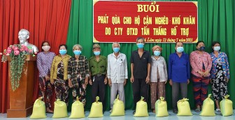 Huyện Phú Tân vận động các nguồn lực hỗ trợ phòng, chống dịch bệnh COVID-19 gần 660 triệu đồng