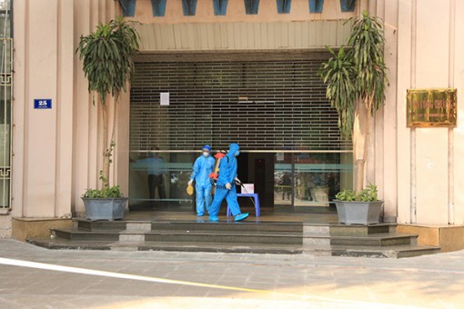 Tạm phong tỏa trụ sở Bộ Công Thương do có cán bộ liên quan ca mắc COVID-19