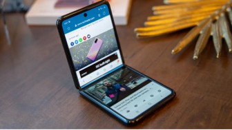 Samsung sắp ra mắt điện thoại thông minh màn hình gập mới giá thấp hơn