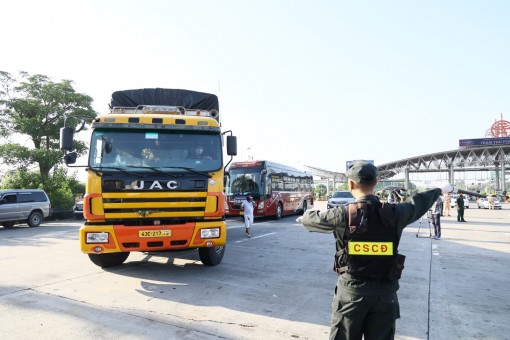 Hà Nội triển khai hàng loạt biện pháp cấp bách phòng chống COVID-19 từ 0 giờ ngày 19-7