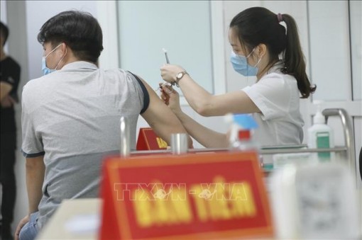 Hoàn thành hơn 1.000 mũi thứ 2 tiêm thử nghiệm vaccine Nano Covax giai đoạn 3