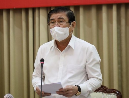 Chủ tịch TP.HCM gửi thư kêu gọi toàn dân đoàn kết chống dịch COVID-19