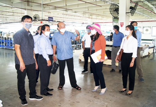 Kiểm tra công tác phòng chống dịch COVID-19 tại  Công ty Cổ phần TBS An Giang