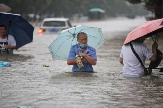 Lũ lụt diễn biến nghiêm trọng ở Trung Quốc, 200.000 người mất nhà cửa, 1,2 triệu người bị ảnh hưởng