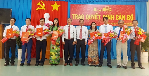 Tri Tôn quan tâm công tác xây dựng Đảng