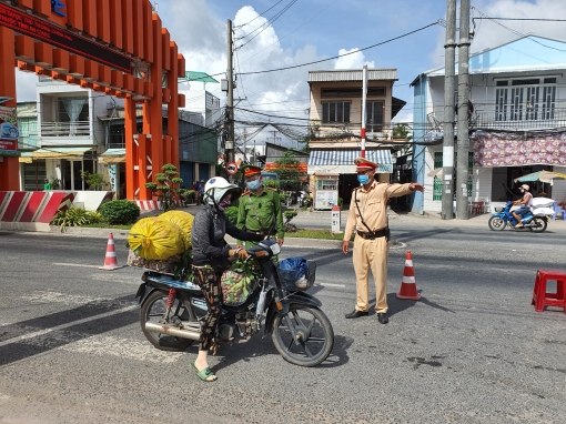 An Giang tăng cường trách nhiệm quản lý đảng viên, cán bộ, công chức, viên chức trong lĩnh vực an ninh, trật tự an toàn xã hội
