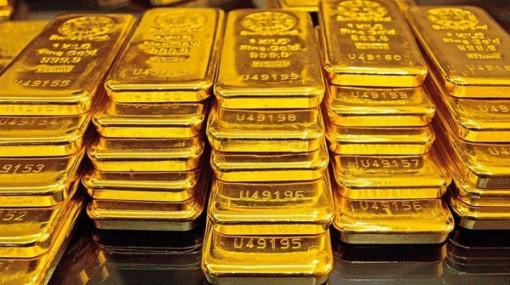Giá vàng hôm nay 26-7: Tiếp tục một tuần đầy lo lắng