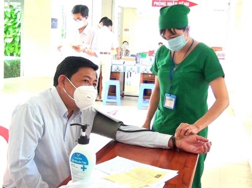 An Phú tiêm vaccine phòng COVID-19 cho người tiêm nâng mũi 2 và mũi 1 mới