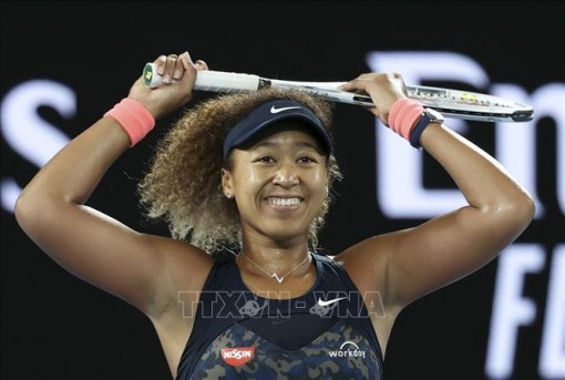 Olympic Tokyo 2020: Tay vợt Naomi Osaka bị loại sốc tại vòng 3