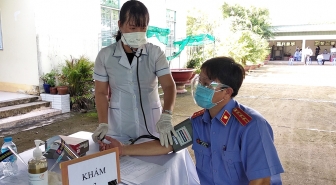 Huyện Phú Tân tổ chức tiêm vaccine phòng COVID-19 đợt 3