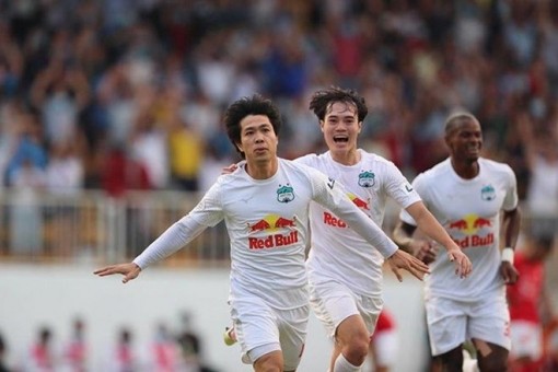 V-League chốt trở lại vào năm 2022, chỉ 1 đội xuống hạng