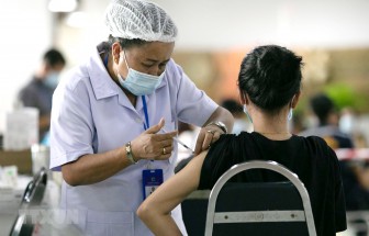 Số ca lây nhiễm trong cộng đồng tại Lào và Campuchia tiếp tục tăng cao