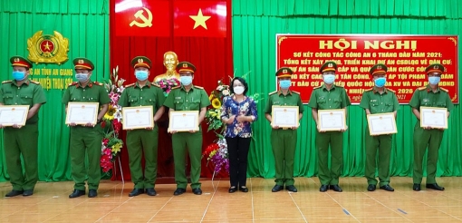 Xã điển hình về phong trào “Toàn dân bảo vệ an ninh Tổ quốc”