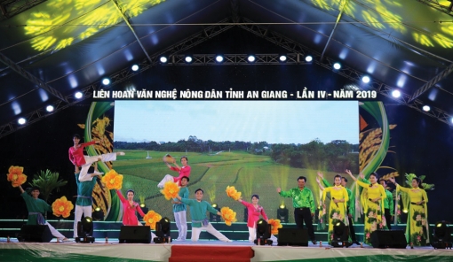 An Giang toàn dân đoàn kết xây dựng đời sống văn hóa góp phần phát triển bền vững