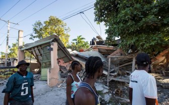 Gần 1.300 người tại Haiti thiệt mạng do động đất