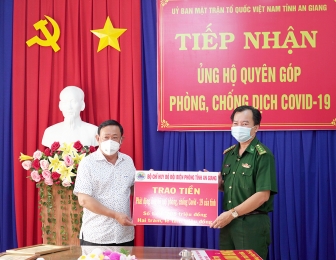 Thêm 708 triệu đồng ủng hộ Quỹ Phòng, chống dịch COVID-19 tỉnh An Giang
