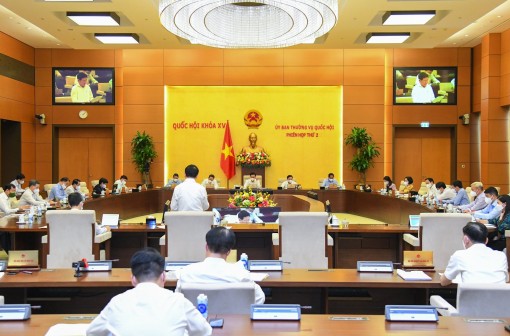 Thực hiện cải cách tiền lương từ 1-7-2022