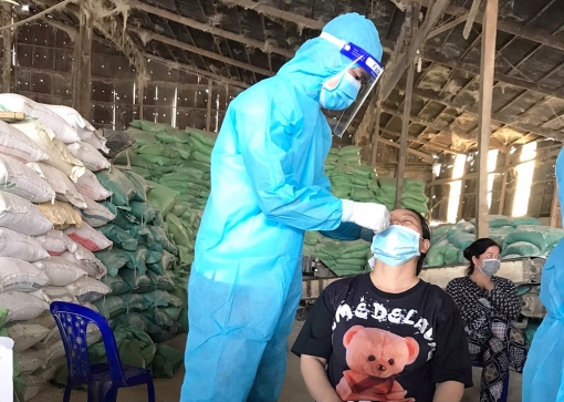Chợ Mới triển khai xét nghiệm sàng lọc SARS-CoV-2 diện rộng, tách F0 khỏi cộng đồng