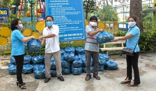 Hỗ trợ người lao động trong thời gian giãn cách xã hội