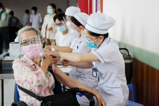 An Giang triển khai chiến dịch tiêm vaccine phòng COVID-19 cho trên 1,303 triệu người