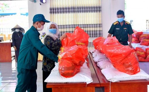 Kỷ luật của người lính và người dân