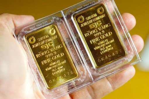 Giá vàng hôm nay 28-8: Quay đầu tăng dựng đứng