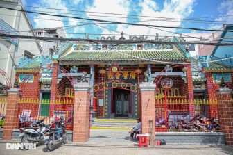 Độc đáo ngôi chùa cổ trăm tuổi nổi tiếng giữa lòng Cần Thơ