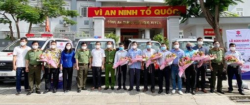 Công an TP. Long Xuyên ra mắt mô hình “Xe hỗ trợ y tế và cấp cứu người bị tai nạn giao thông”