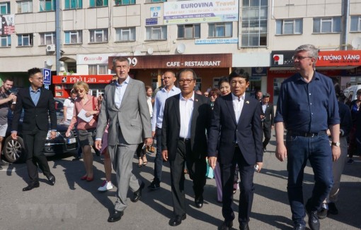 Thủ tướng Séc đánh giá cao quan hệ với Việt Nam, vị thế của người Việt