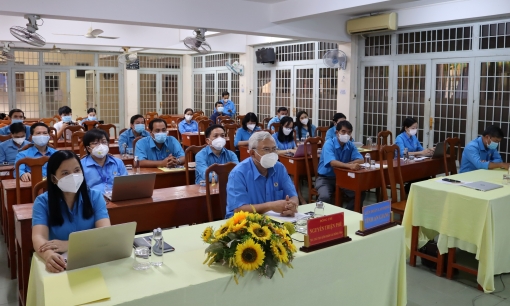 Phát động thi đua “Công nhân, viên chức, lao động nỗ lực vượt khó, sáng tạo, quyết tâm chiến thắng đại dịch COVID-19”