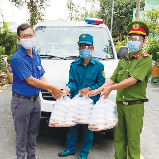 Mùa hè tình nguyện đặc biệt của tuổi trẻ An Giang