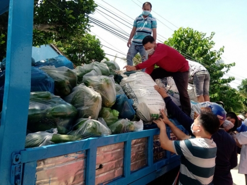 An Giang hỗ trợ tiêu thụ nông sản