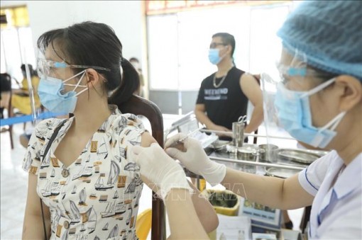 Quỹ vaccine phòng COVID-19 nhận được 8.662 tỷ đồng